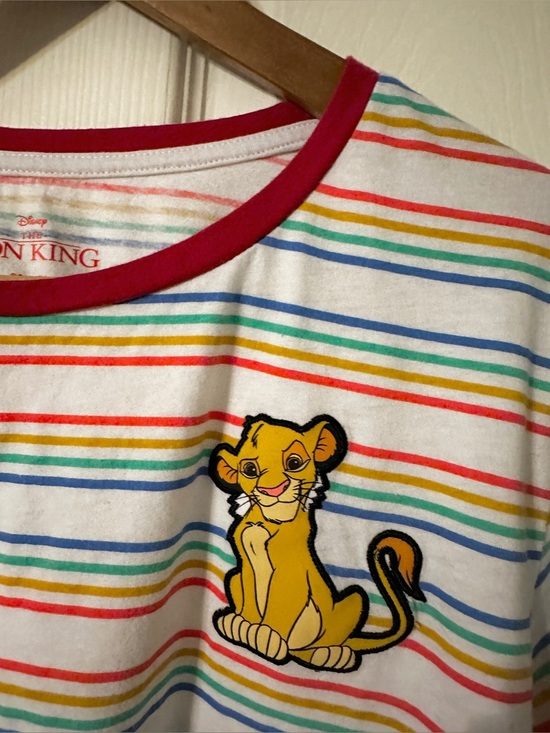 Disney Tops - Disney*Lion King*Simba*Women’s Sz~2X*EUC